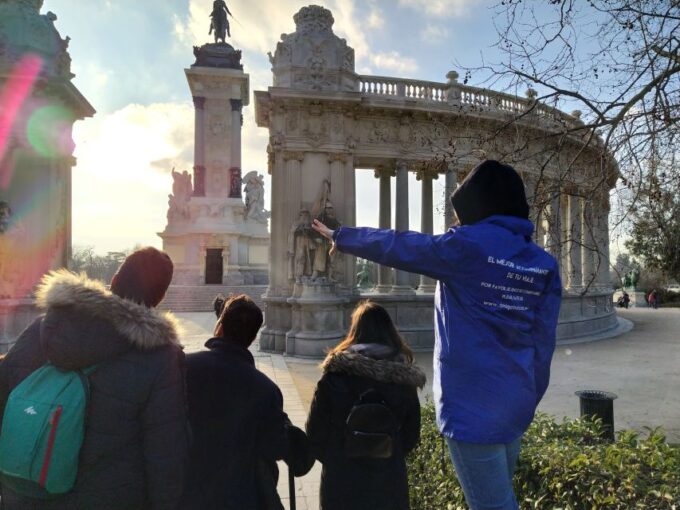 Madrid: Cibeles Rooftop & Retiro Park Guided Walking Tour - Important Information