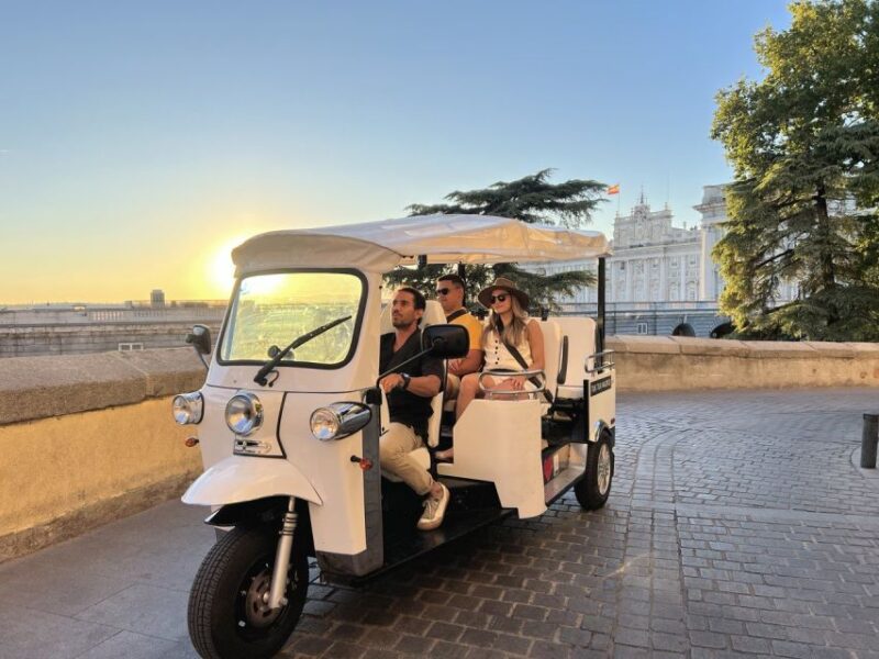 Madrid: City Highlights Private Tuk-Tuk Tour W/ Audio Guide - Key Points