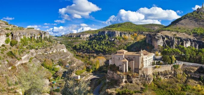 Madrid: Cuenca Day Tour With or Without Enchanted City - Exploring Cuenca