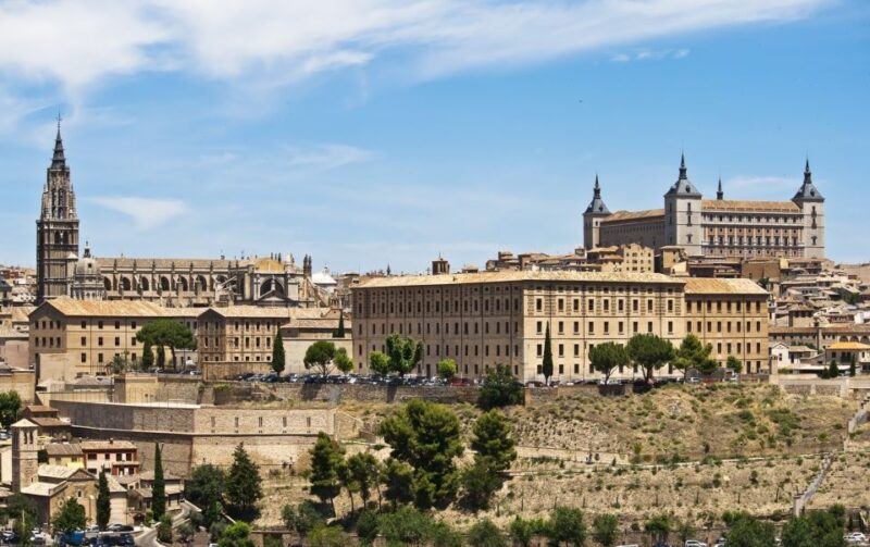 Madrid: Day Trip to Toledo With Walking Tour & Small Group - Key Points
