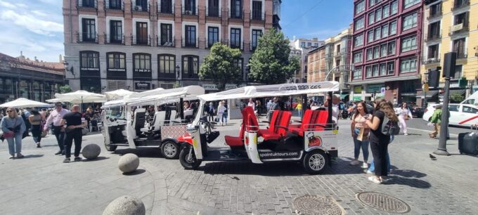 Madrid: Discover the Magic of This City by Tuk Tuk - Booking and Cancellation Policy