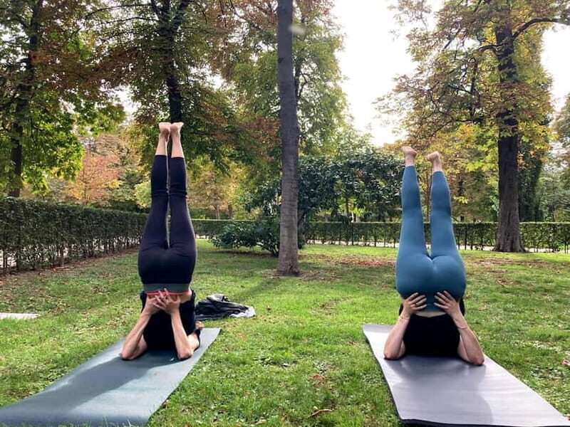 Madrid: Flow Yoga class in Retiro Park - What to Expect During the Class