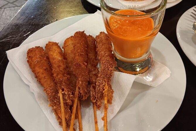 Madrid Food Tour: Tapas, Drinks and Delights with a Local - A Taste of Madrid: What to Expect on the Tour