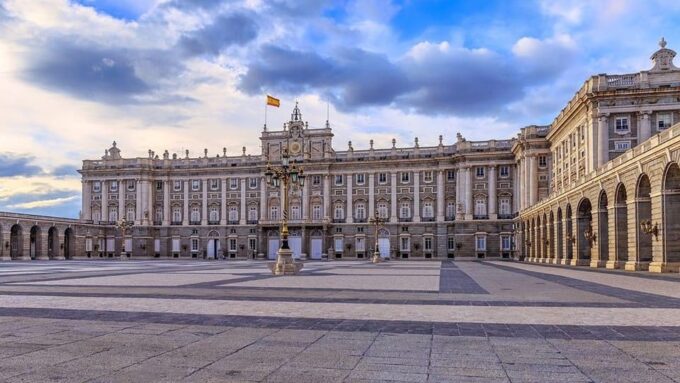 Madrid: Guided Tour in Urban and Historic Centre - Frequently Asked Questions