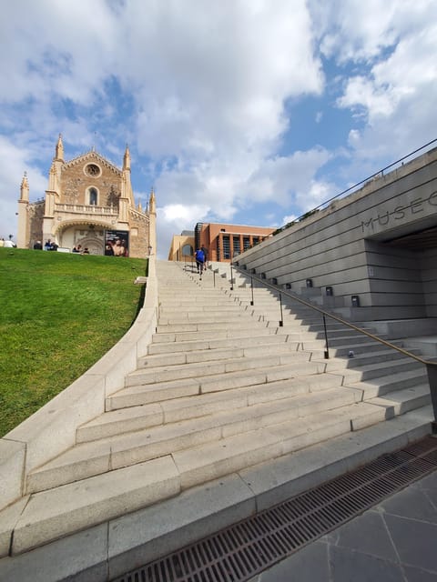 Madrid: Guided Visit to the Museo Del Prado With a Native Italian Tour Guide - Pricing and Booking