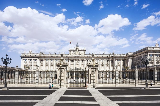 Madrid Highlights Tour With Santiago Bernabeu Stadium Entrance - Included Activities and Tour Logistics