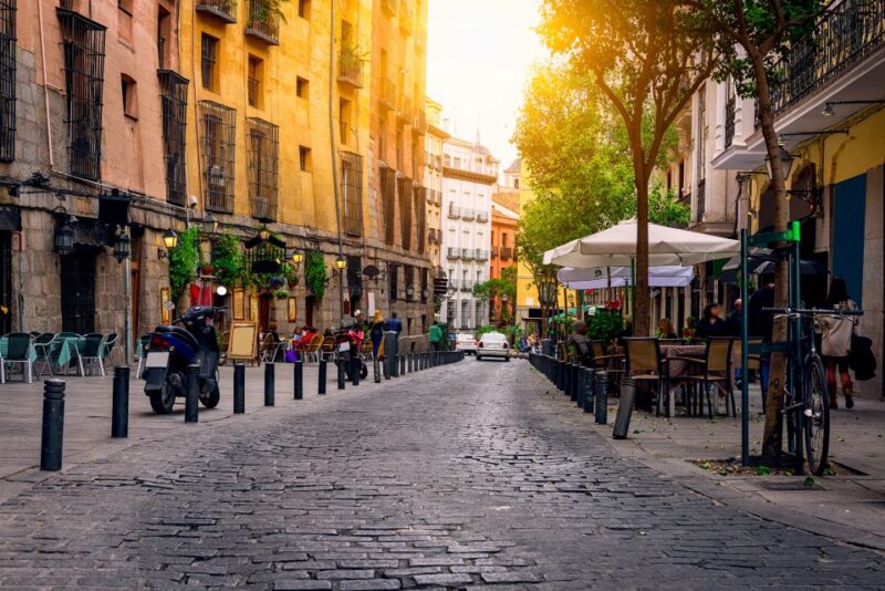 Madrid: History, Bites & Sips – An Intimate Tour Since 2018 - Itinerary Highlights