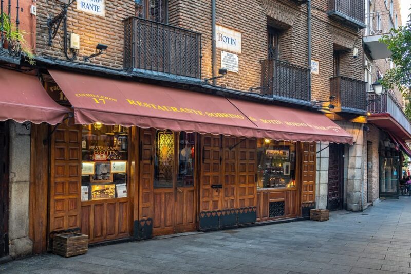 Madrid: History, Bites & Sips – An Intimate Tour Since 2018 - Visiting Historic Plazas