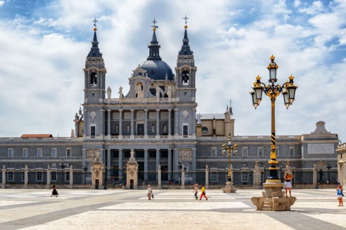 Madrid: History, Bites & Sips – An Intimate Tour Since 2018 - Admiring the Almudena Cathedral