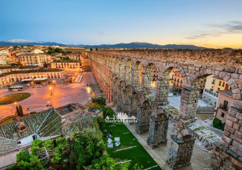Madrid: Luxury Tour Toledo & Segovia - Key Points