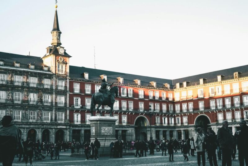 Madrid Museums Private Walking 4-Hour Guided Tour - Reina Sofia Museum