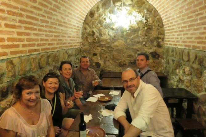Madrid Old Town Tapas & Wine Small Group Tour - Pairing Tapas With Artisanal Gourmet Wines