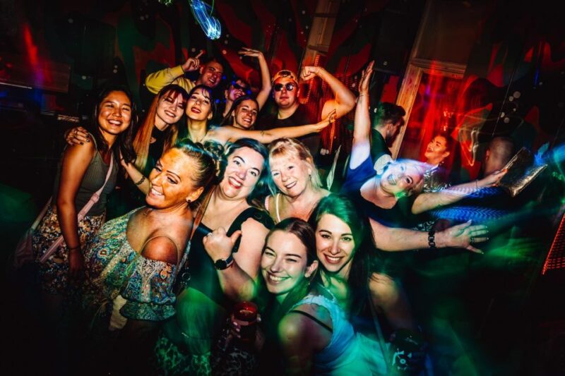 Madrid: Original Pub Crawl With VIP Club Entry - Age Restriction and Dress Code