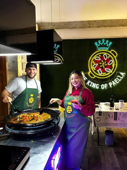 Madrid: Paella and Sangria Workshop with Tapas - What the Experience Entails