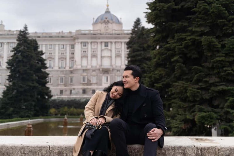 Madrid: Photoshoot for couples - The Practical Side: Booking and Logistics  