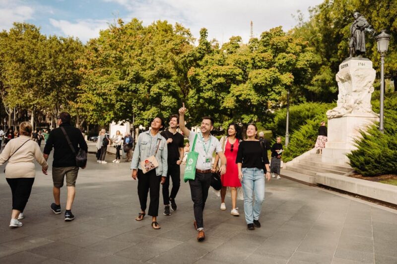 Madrid: Prado Museum & Lunch at World’s Oldest Restaurant - Meeting Point and Important Information