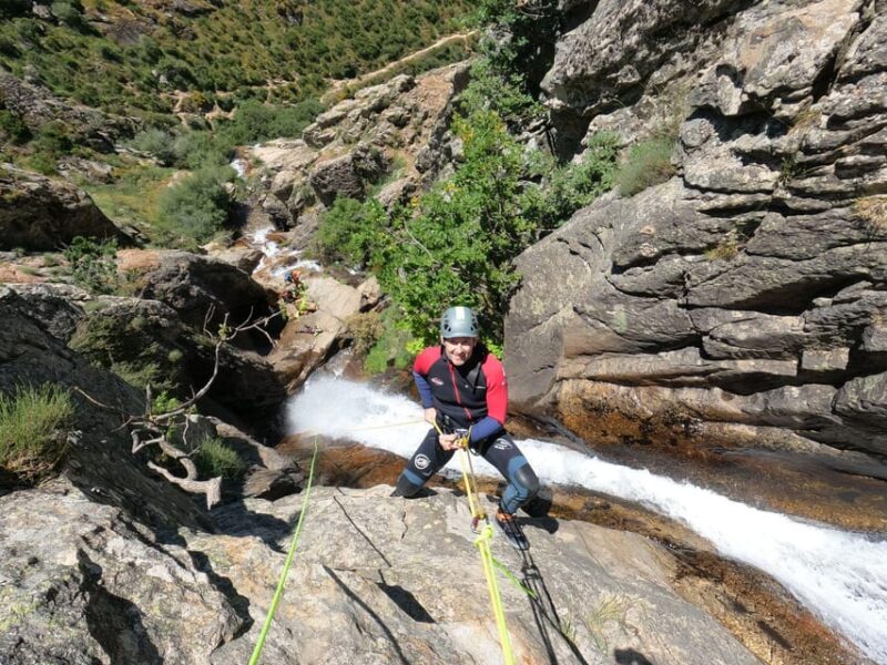 Madrid: Private Canyoning Adventure Tour With Transport - Tour Details and Itinerary