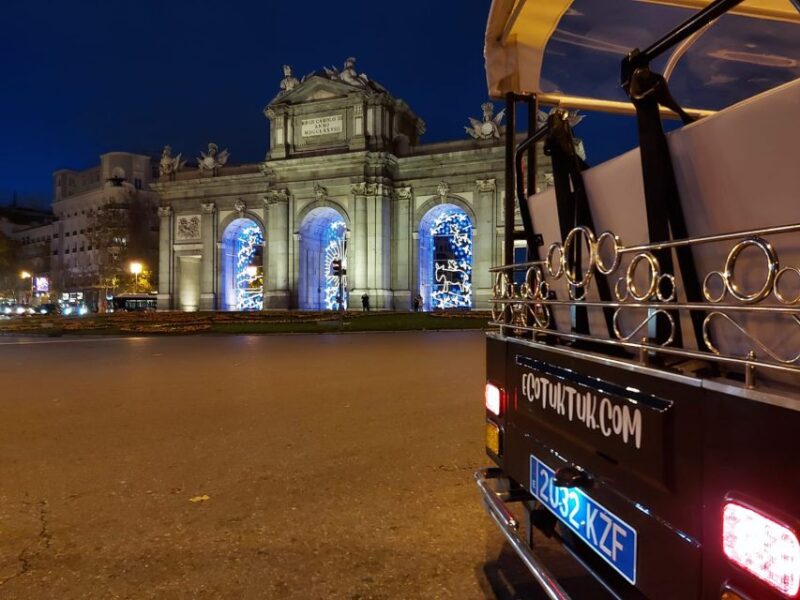 Madrid: Private Christmas Lights Tour by Eco Tuk-Tuk - Exploring Madrids Festive Neighborhoods