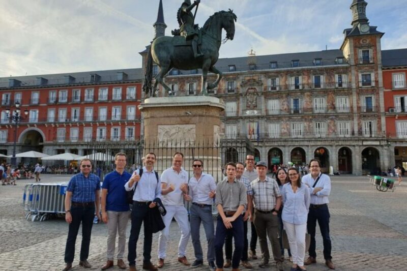 Madrid: Private Custom Tour With a Local Guide - Knowledgeable Local Guide