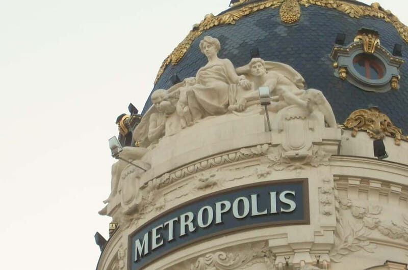 Madrid: Private Highlights Walking Tour with Rooftop Stop - Practical Details: What to Expect