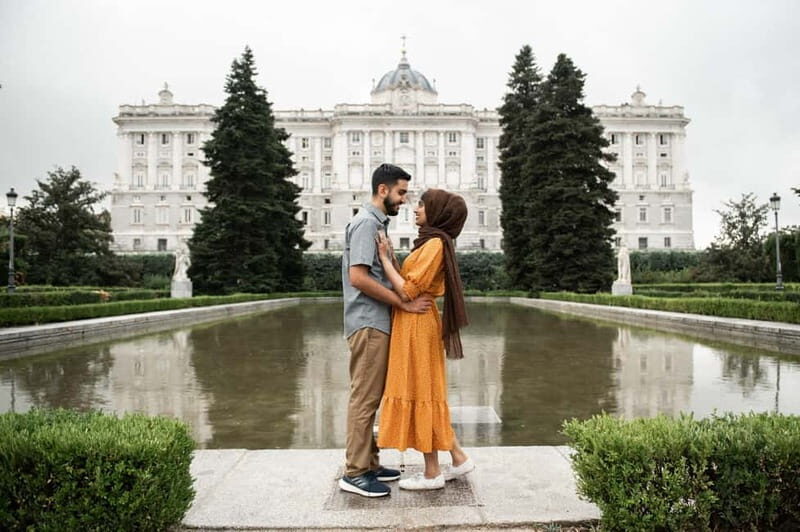 Madrid: Private Photo Shooting with Pro Photographer - Key Points