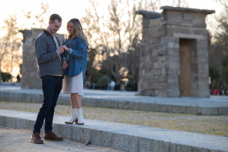 Madrid: Private Photoshoot With a Professional Photographer - Itinerary and Locations