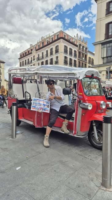 Madrid: Private Tuk Tuk Tour 1 hour - What to Expect During the Tour