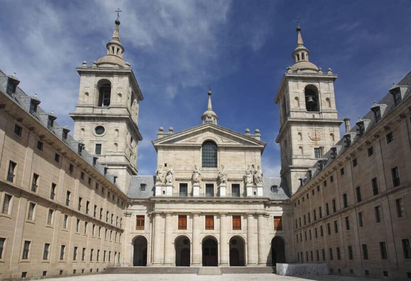 Madrid: Private Valley of the Fallen & Monastery Day Trip - Guided Experience