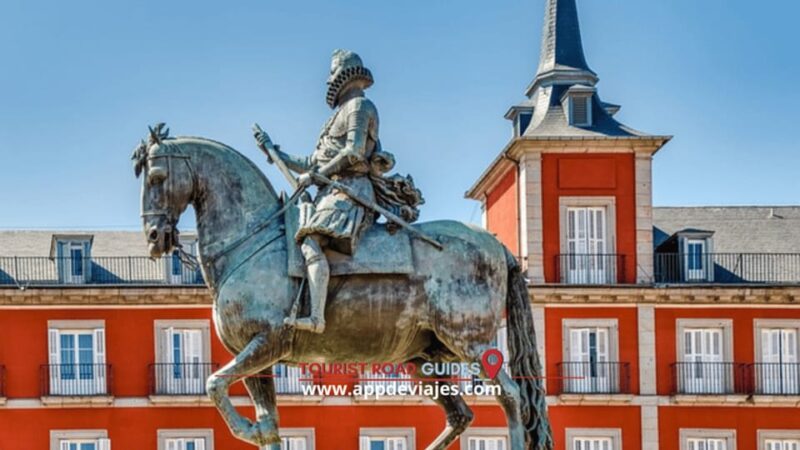 Madrid: Private Walking Tour 4 Hours With Royal Palace - Key Points
