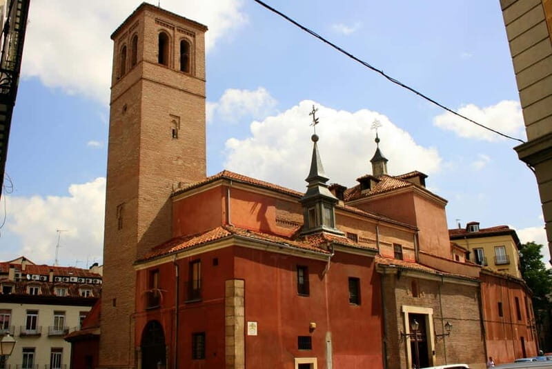 Madrid: Private Walking Tour - Key Points