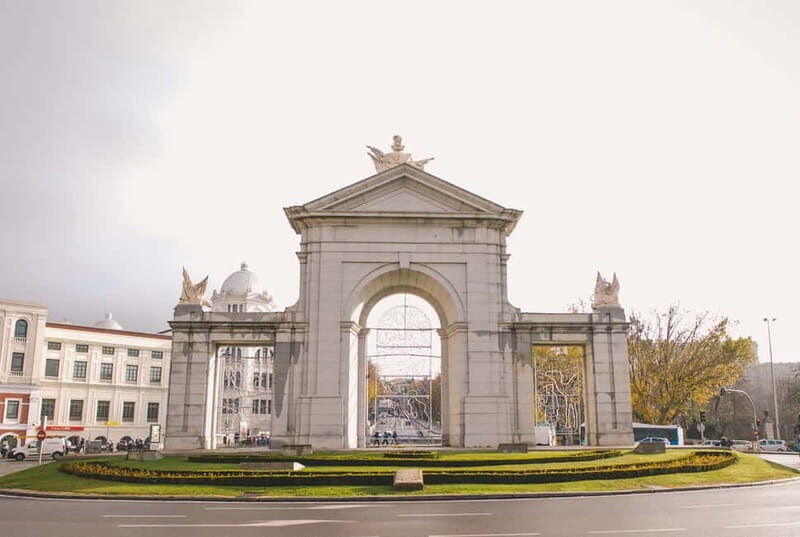 Madrid Retro Tour Madrid- 30 min - Situations Where This Tour Excels