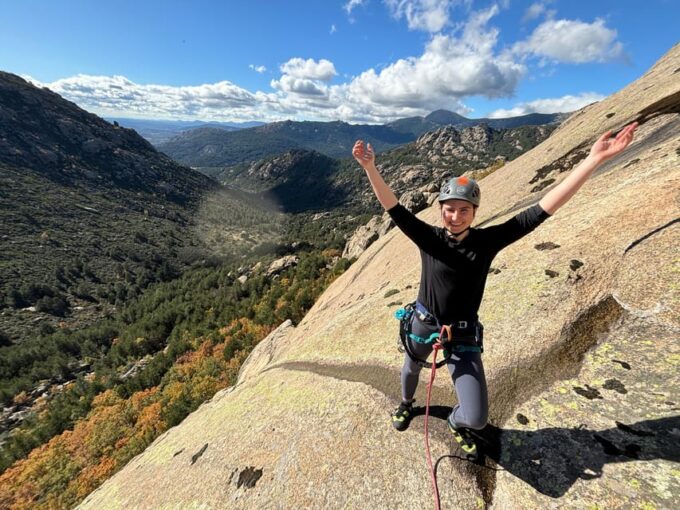 Madrid: Rock Climbing in Pedriza National Park & Transport - Recommended Attire and Prohibited Items