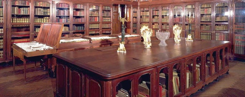Madrid: Royal Palace Expert Guided Tour with Skip-the-Line - Who Should Consider This Tour?