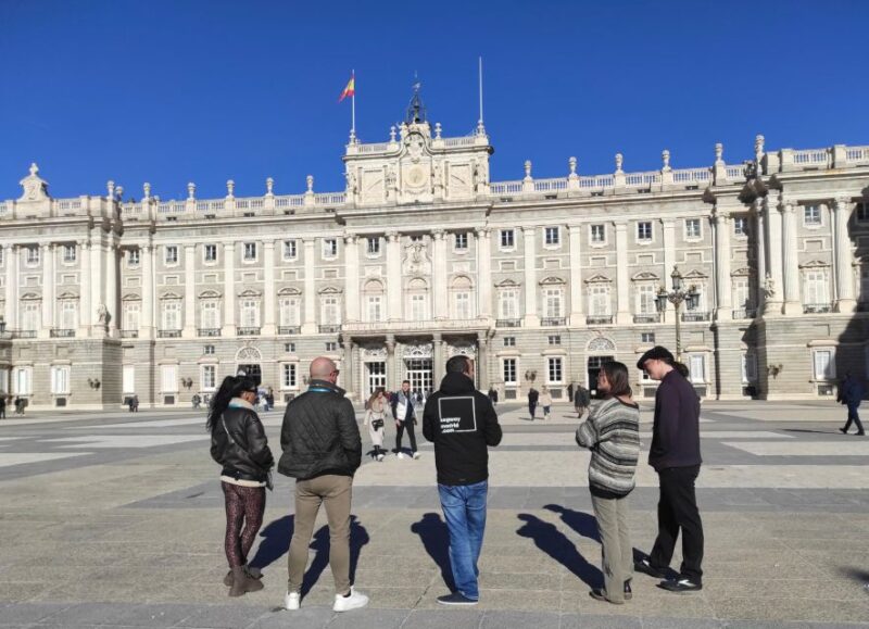 Madrid: Royal Palace Guided Tour With Entry Ticket - Itinerary and Key Stops