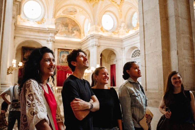 Madrid: Royal Palace, Prado Museum & Historic Center Tour - Guided Tour Experiences