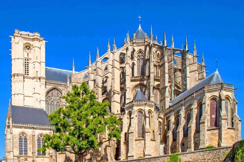 Madrid: Segovia and Toledo Tour, Alcazar, and Cathedral - Key Points