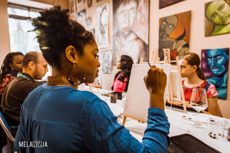 Madrid: Sip&Paint Workshop - Painting Lesson