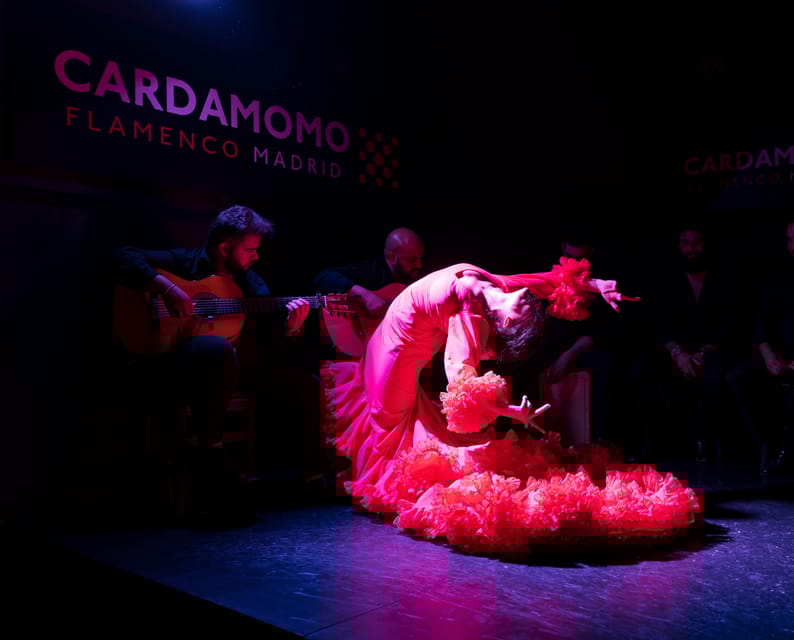 Madrid: Tablao Cardamomo Flamenco Show With 1 Drink Included - Discover the Intimate Atmosphere of Madrids Flamenco Venue