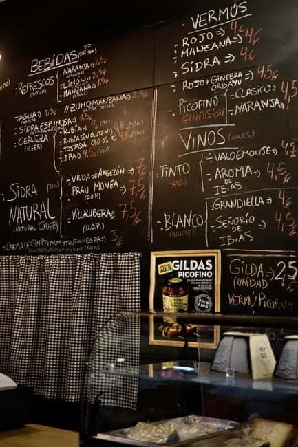 Madrid: Tapas, Vermouth & Wine Tour in La Latina - Final Stop: La Taberna Antonio Sánchez – A Historic Touch