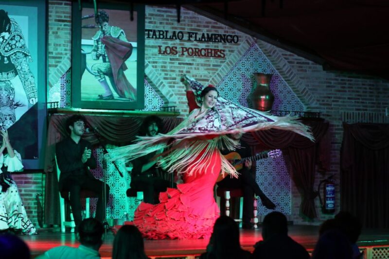 Madrid: the Flamenco Show With Tapas and Wine Ticket - Captivating Flamenco Experience