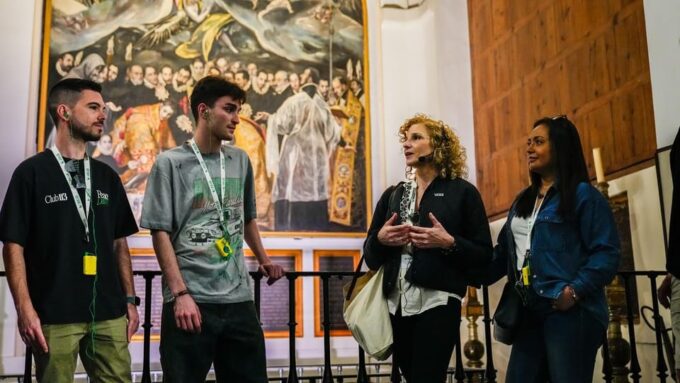 Madrid: Toledo and Segovia Tour With Alcazar and Cathedral - Frequently Asked Questions