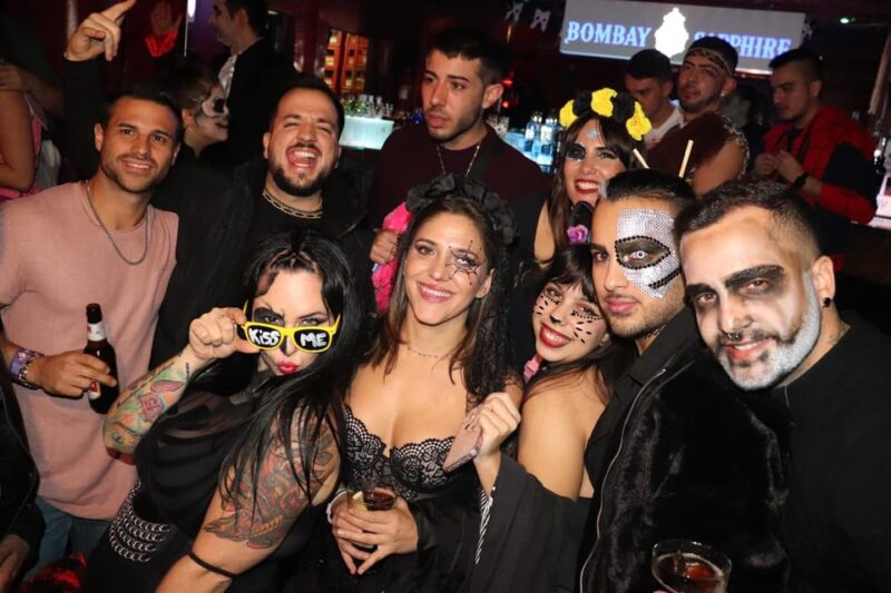 Madrid: Top Pub-Crawl With Drinks and Nightclub Entry - Important Information