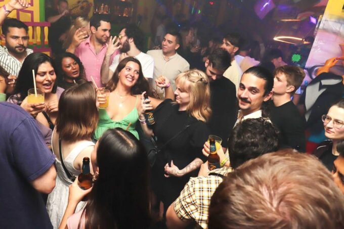 Madrid: Top Pub-Crawl With Drinks and Nightclub Entry - Preparing for the Adventure