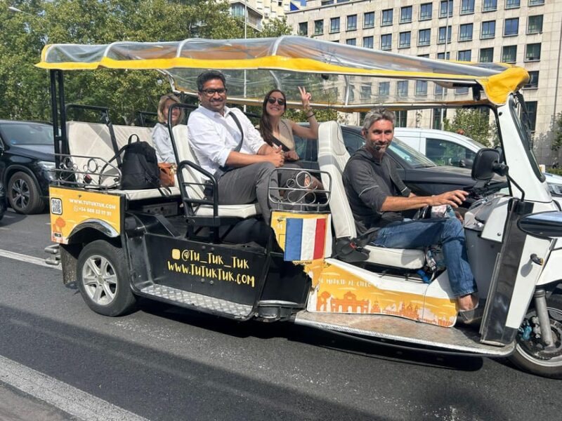 Madrid: Traditional Tour Wh Private Guide in Yellow Tuk Tuk - Guided Experience