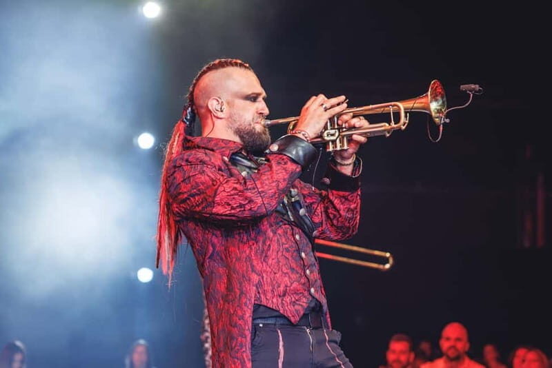 Madrid: WAH Show - Music, Dining & Party Experience - Practical Details