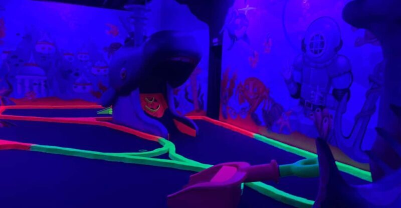 Magaluf ; Minigolf indoor - An Overview of the Experience