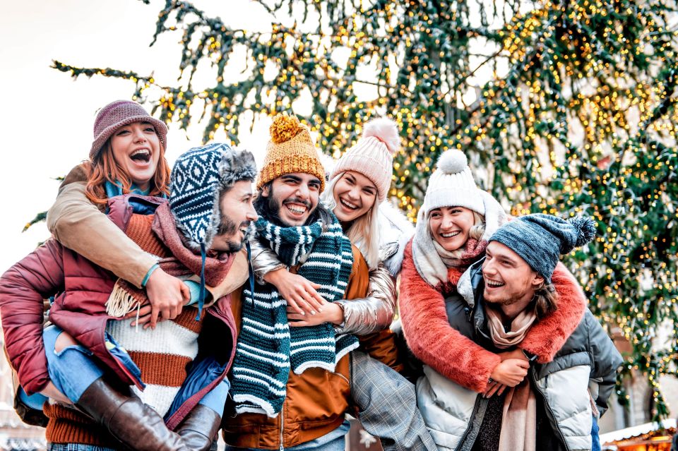 Magic Christmas Markets Tour Around Bari - Guided Tour of Giardini Isabella Daragona