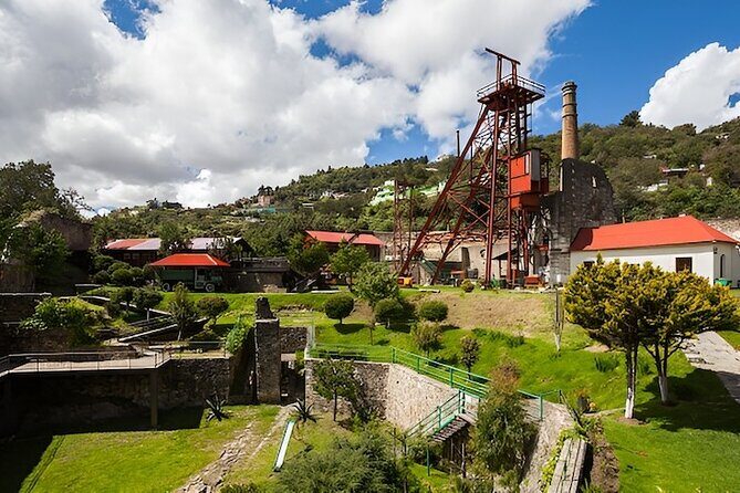 Magic Towns & Prismas Basalticos Tour from Mexico City - Exploring Prismas Basalticos: A Landscape of Columns and Waterfalls