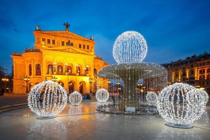 Magical Christmas Atmosphere of Frankfurt – Walking Tour - Festive Thurn-und-Taxis-Platz