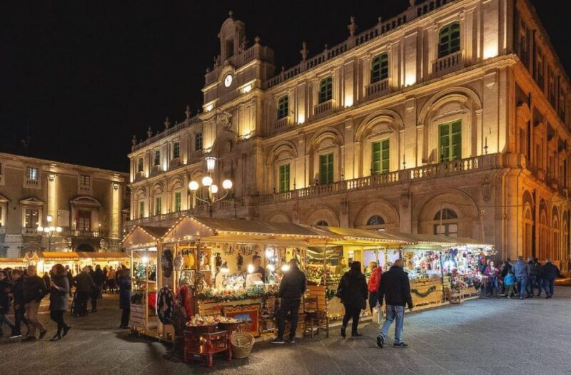 Magical Christmas in Catania: Private Tour among Lights, Nativity Scenes and Sicilian Flavors - Strolling Through the Christmas Markets